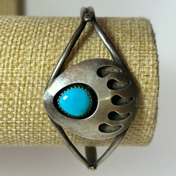 Native Large Turquoise Bear Paw Shadow Box Sterling Silver 925 Cuff Earrings Set - Picture 2 of 15
